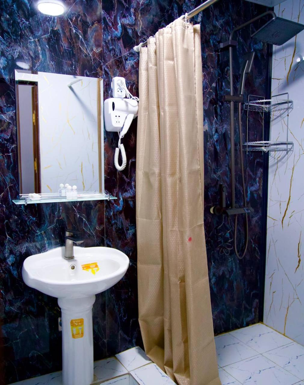 Amor Fati Hotel Toshkent ทาชเคนต์ ภายนอก รูปภาพ